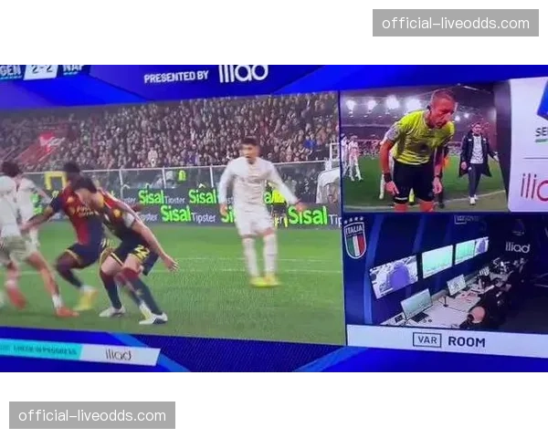 即时：争议判罚，VAR复核后取消斯图加特点球
