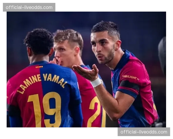 巴萨官方更新伤情：两名主力边后卫恢复进展良好，有望在月末回归以丰富防守选择