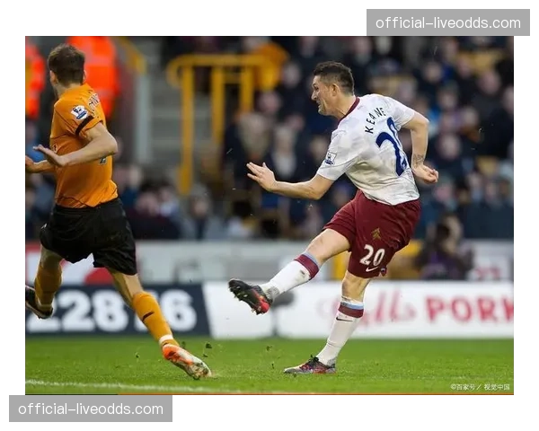 诺丁汉森林0-2不敌阿斯顿维拉,保级形势急转直下 诺丁汉森林0-2不敌阿斯顿维拉,保级形势急转直下